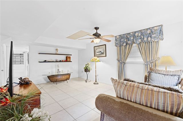 1575 30th Avenue, Vero Beach, FL 32960