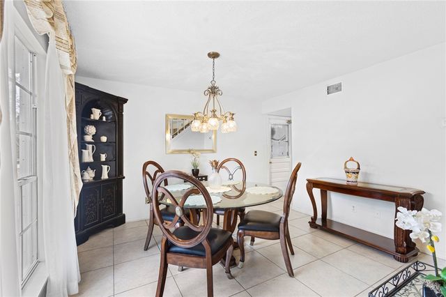 1575 30th Avenue, Vero Beach, FL 32960