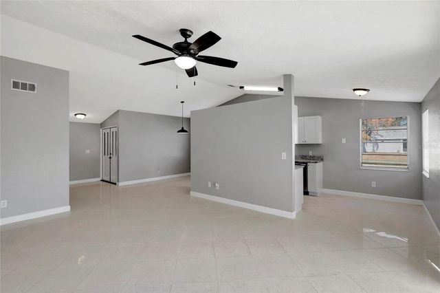 3202 RUSSETT DRIVE, Tampa, FL 33618