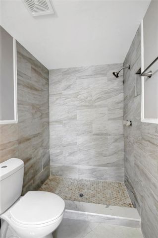 3202 RUSSETT DRIVE, Tampa, FL 33618