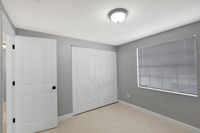 3202 RUSSETT DRIVE, Tampa, FL 33618