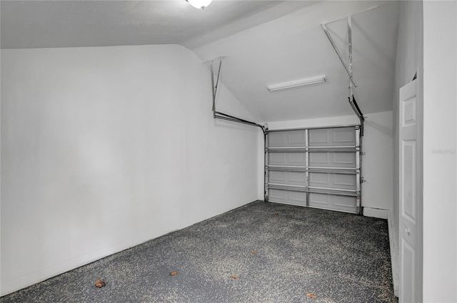 3202 RUSSETT DRIVE, Tampa, FL 33618