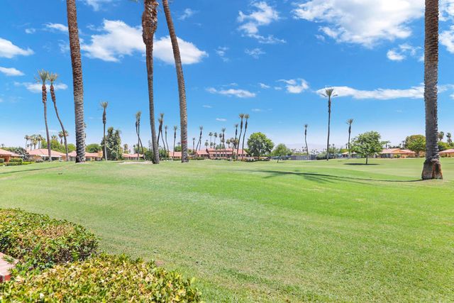 44 Sunrise Drive, Rancho Mirage, CA 92270