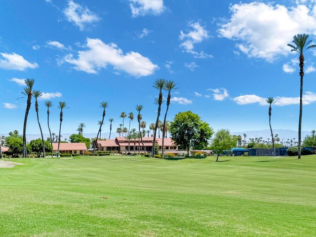 44 Sunrise Drive, Rancho Mirage, CA 92270