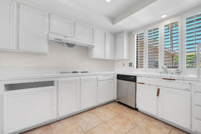 44 Sunrise Drive, Rancho Mirage, CA 92270