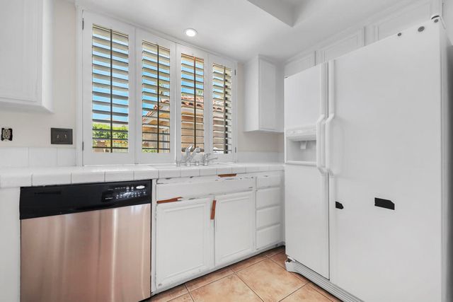 44 Sunrise Drive, Rancho Mirage, CA 92270