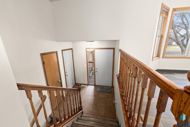 4409 E 37th St Street, Sioux Falls, SD 57103