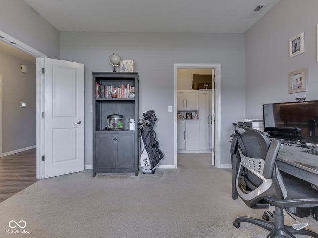 3691 Woodruff Place, Bargersville, IN 46106