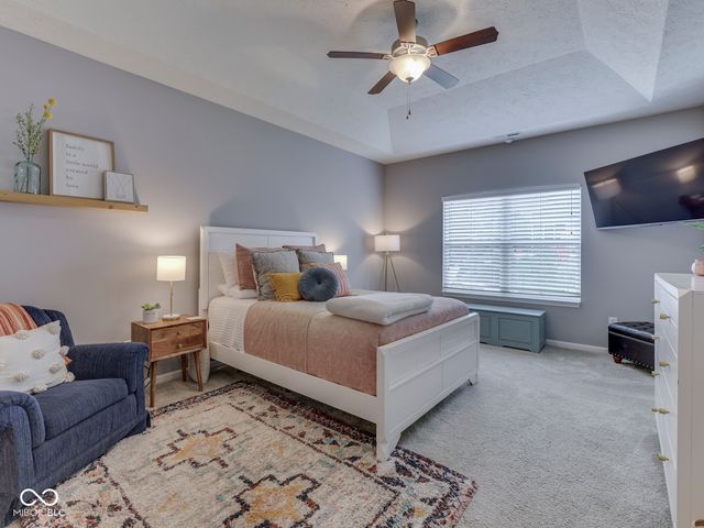 3691 Woodruff Place, Bargersville, IN 46106