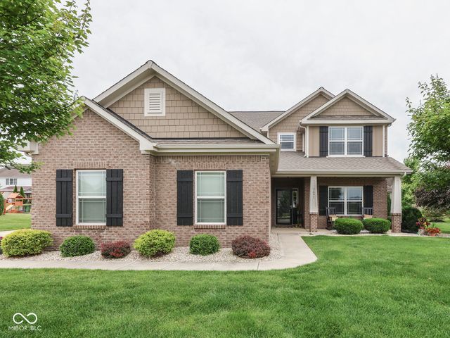 3691 Woodruff Place, Bargersville, IN 46106