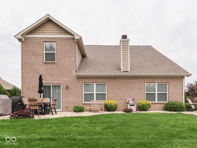 3691 Woodruff Place, Bargersville, IN 46106