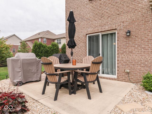 3691 Woodruff Place, Bargersville, IN 46106