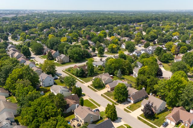11416 Charleston Parkway, Fishers, IN 46038