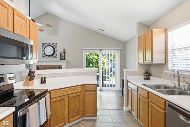 11416 Charleston Parkway, Fishers, IN 46038