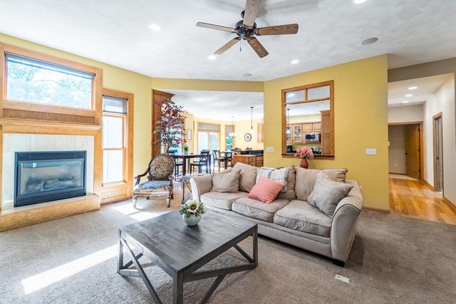 316 INDEPENDENCE LANE, Wausau, WI 54403