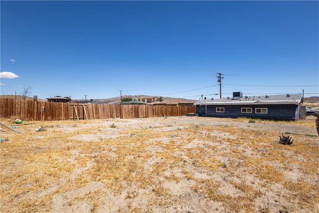 1434 Mesa, Barstow, CA 92311