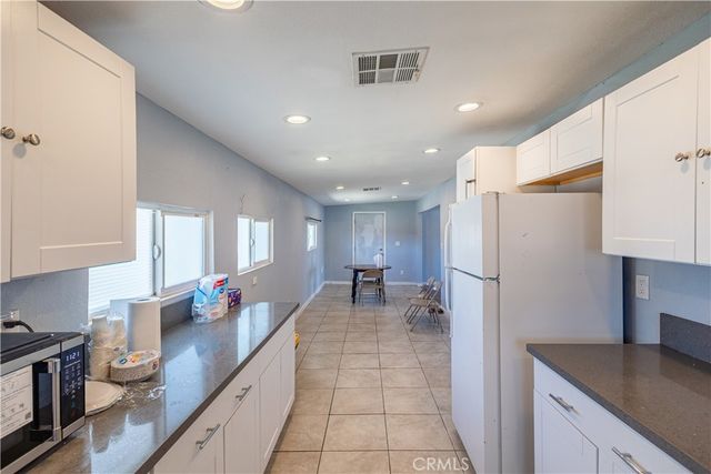 1434 Mesa, Barstow, CA 92311