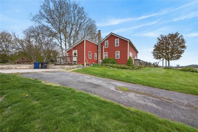 54 Bostwick Road, Junius, NY 14532