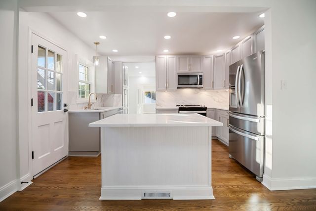 229 Hillsboro Avenue, Lexington, KY 40511