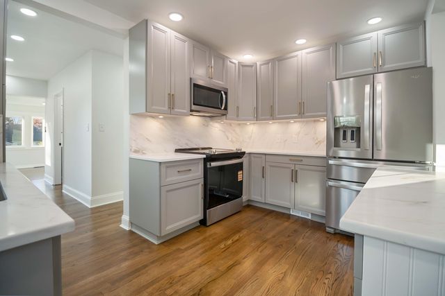 229 Hillsboro Avenue, Lexington, KY 40511