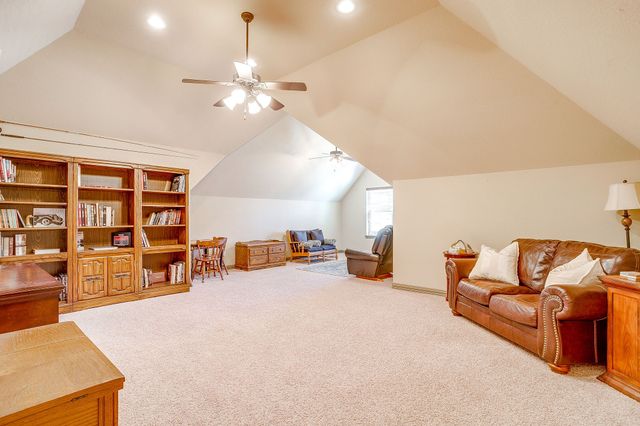 1325 Whisper Willows Drive, Fort Worth, TX 76052