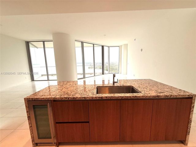 175 SE 25th Road 2803, Miami, FL 33129