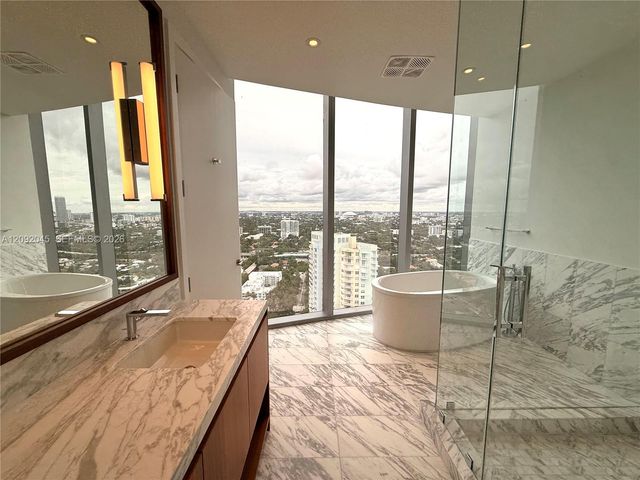 175 SE 25th Road 2803, Miami, FL 33129
