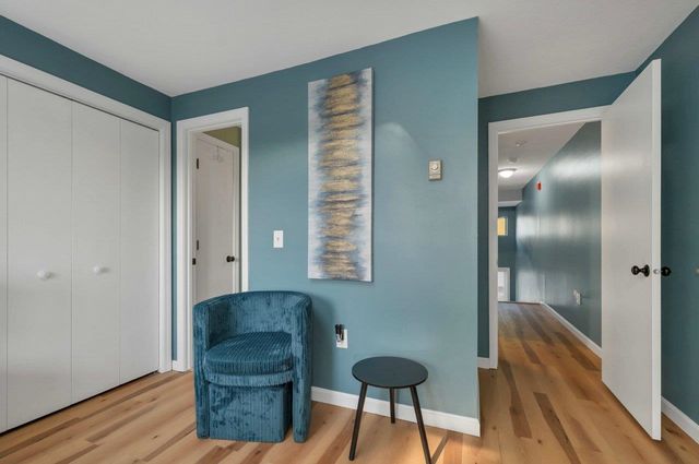 41 Evergreens Dr Apt 5, Laconia, NH 03226