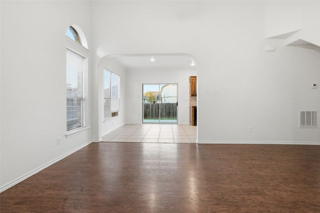 713 San Felipe Trail, Fort Worth, TX 76052