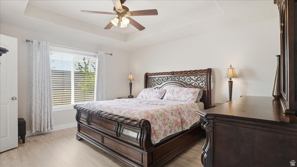 Image 15 of property listing at 667 S FALLKIRK, Heber City, UT 84032