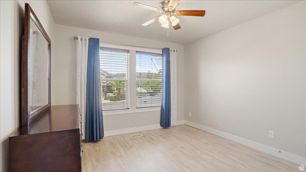 Image 20 of property listing at 667 S FALLKIRK, Heber City, UT 84032