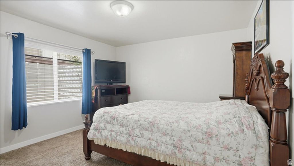 Image 33 of property listing at 667 S FALLKIRK, Heber City, UT 84032