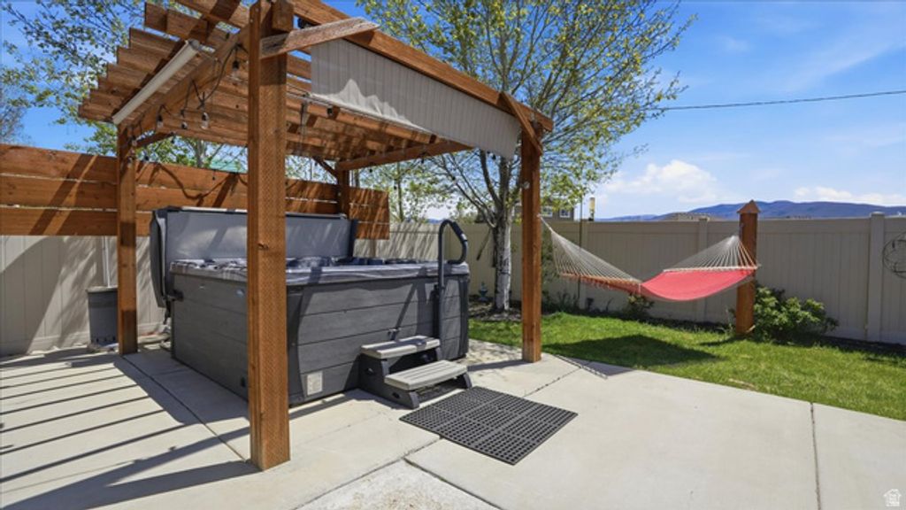 Image 41 of property listing at 667 S FALLKIRK, Heber City, UT 84032