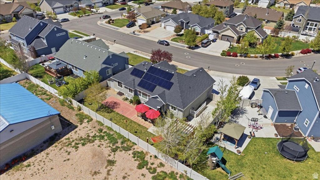 Image 48 of property listing at 667 S FALLKIRK, Heber City, UT 84032