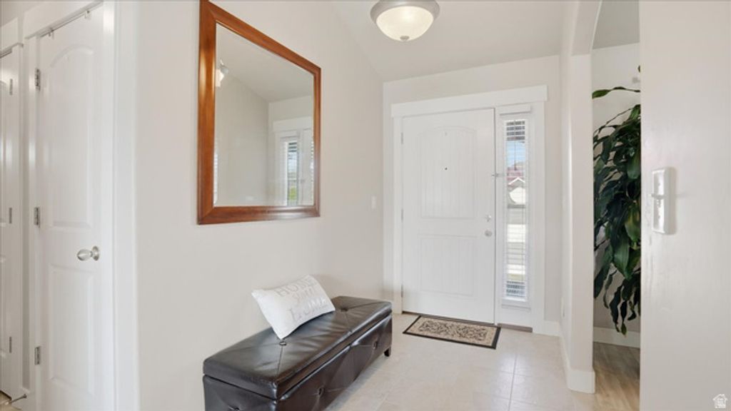 Image 6 of property listing at 667 S FALLKIRK, Heber City, UT 84032