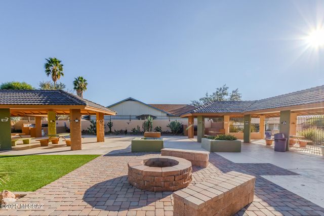 9985 E Banister Drive, Tucson, AZ 85730