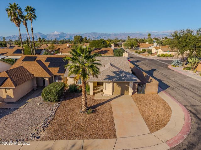 9985 E Banister Drive, Tucson, AZ 85730