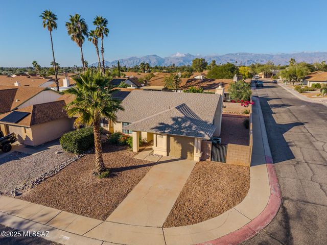 9985 E Banister Drive, Tucson, AZ 85730