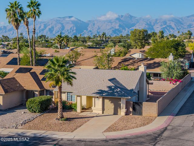 9985 E Banister Drive, Tucson, AZ 85730