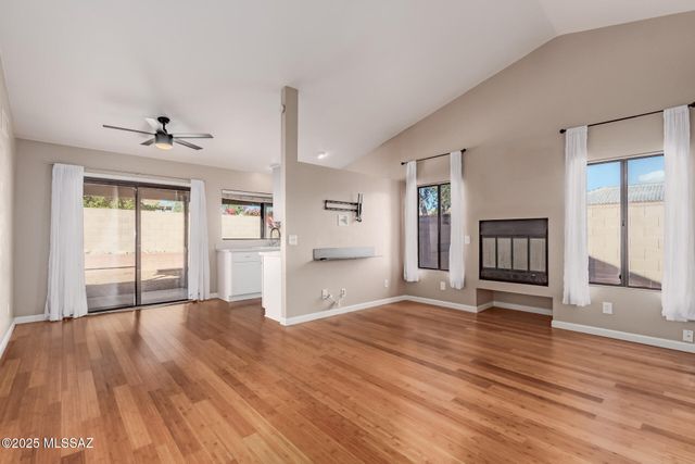 9985 E Banister Drive, Tucson, AZ 85730