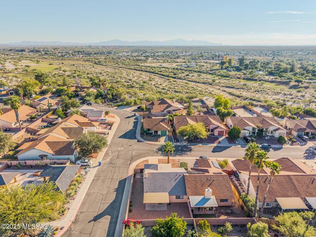 9985 E Banister Drive, Tucson, AZ 85730