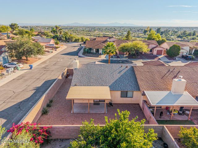 9985 E Banister Drive, Tucson, AZ 85730