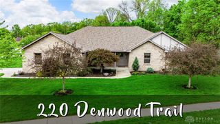 220 Denwood Trail, Englewood, OH 45315