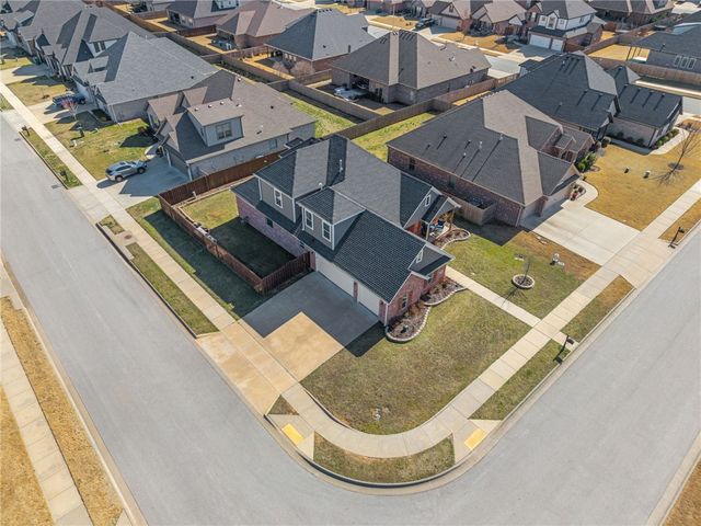 1220 Hope Street, Centerton, AR 72719