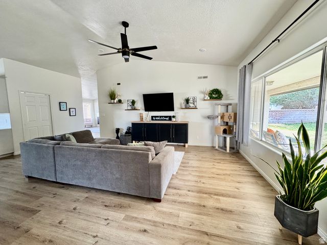 1040 E FORT PIERCE DR, St. George, UT 84790