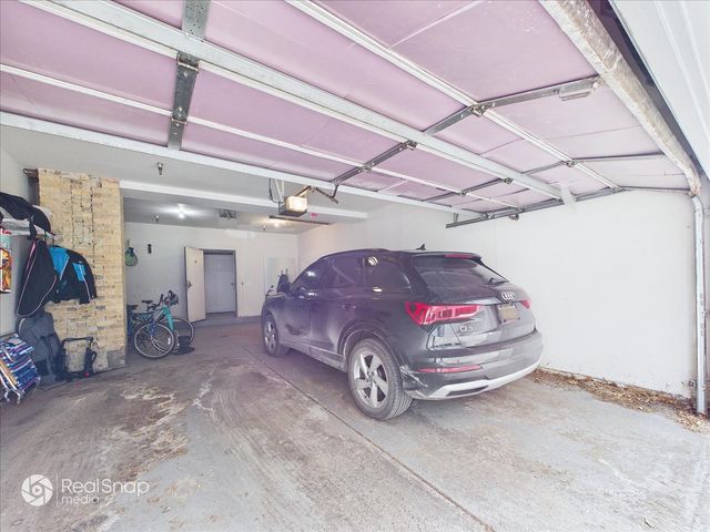 2221 N Lister Avenue 3C, Chicago, IL 60614