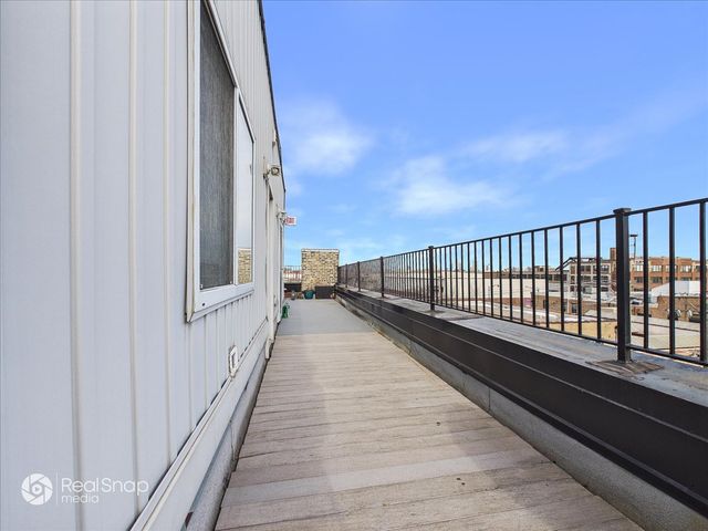 2221 N Lister Avenue 3C, Chicago, IL 60614