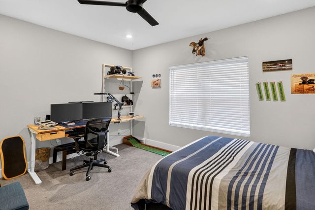 297 Estates Circle, College Station, TX 77840