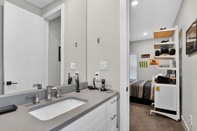 297 Estates Circle, College Station, TX 77840