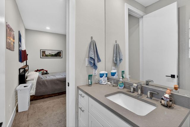 297 Estates Circle, College Station, TX 77840
